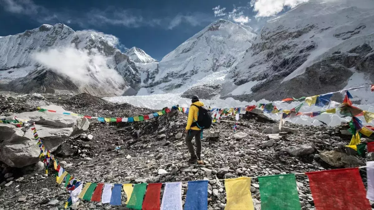 COVID at the roof of the world, as Everest climbers battles a coronavirus outbreak