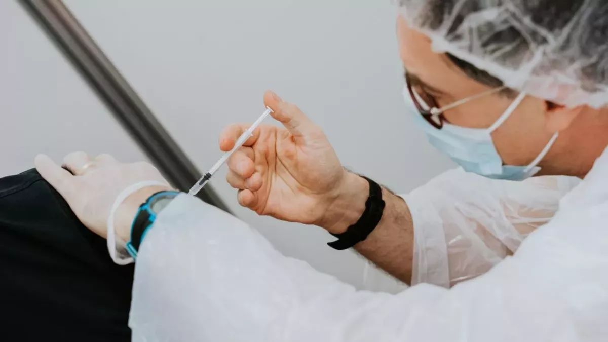 Influencers reportedly payed to criticize the Pfizer vaccine, French Health minister dubs it a 'lousy' manipulation
