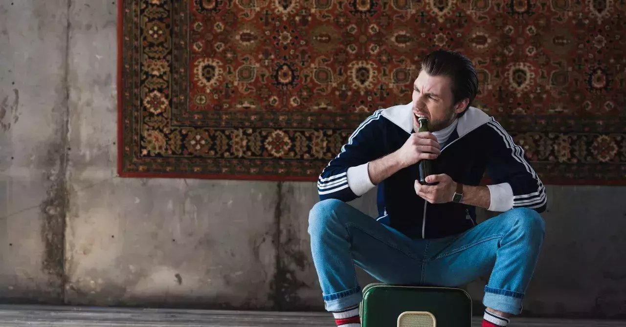 10 tips to open a beer without a bottle opener