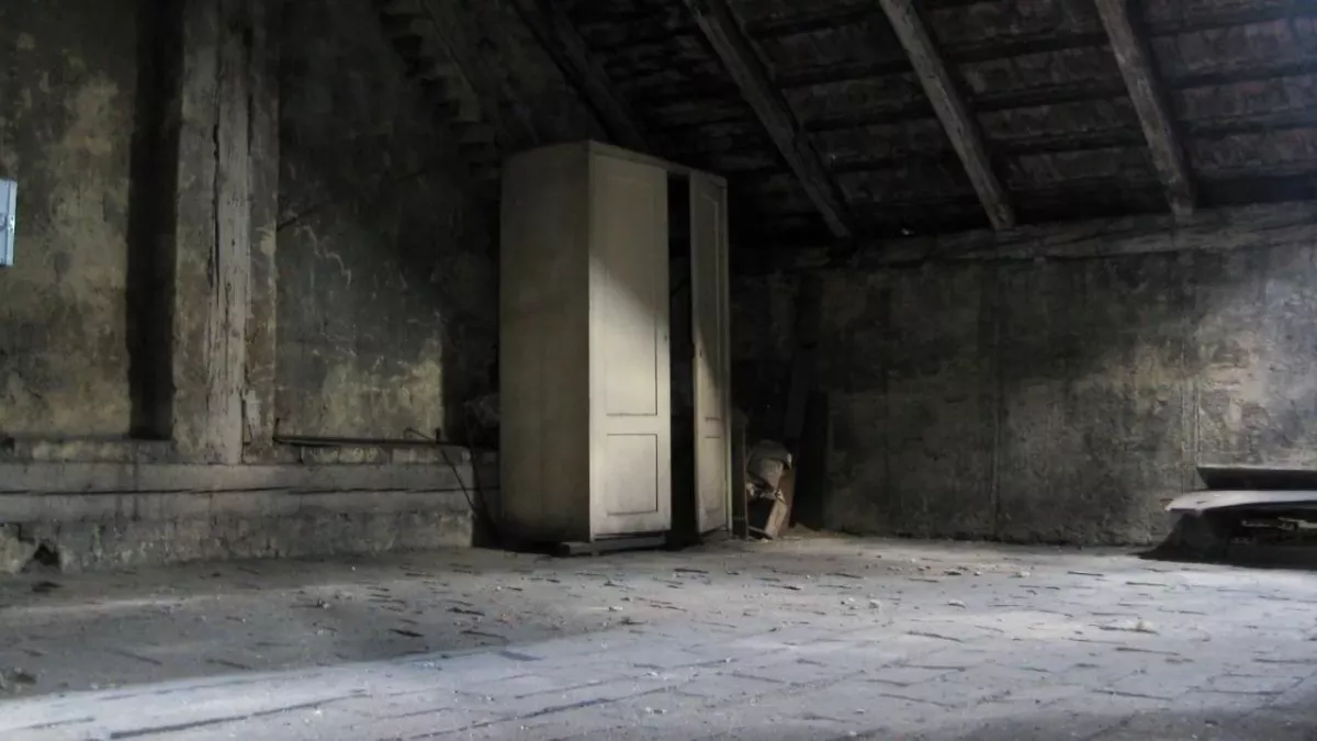 After finding a secret compartment in his attic a man found an incredible priceless treasure