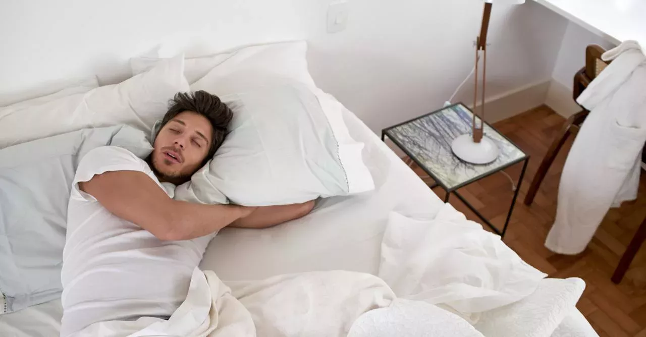 Apparently, Your Pillowcase Is Dirtier Than A Toilet Bowl