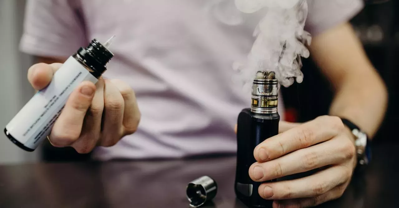 Does Vaping Really Help To Quit Smoking?
