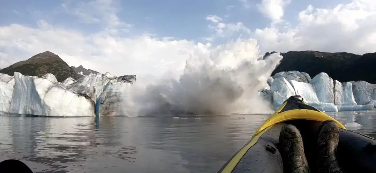 These Two Kayakers Almost Died Whilst Filming A Glacier Collapse