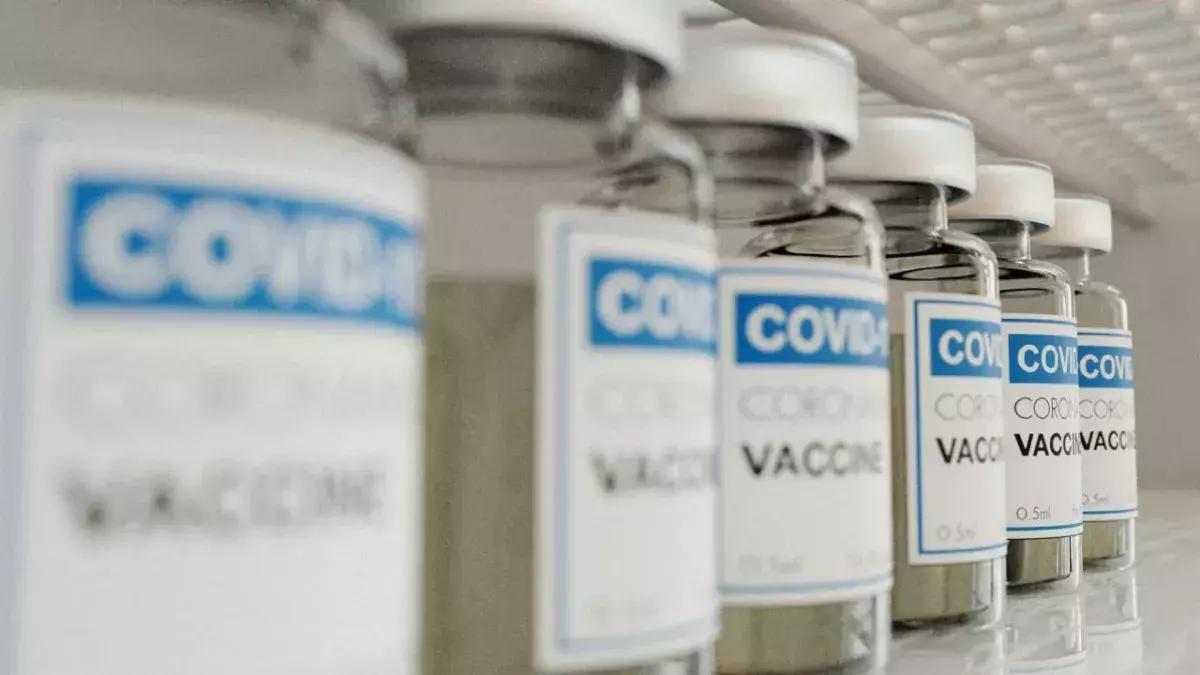 UK Decision To Delay Second Doses of COVID Vaccine Labelled As Life Saving