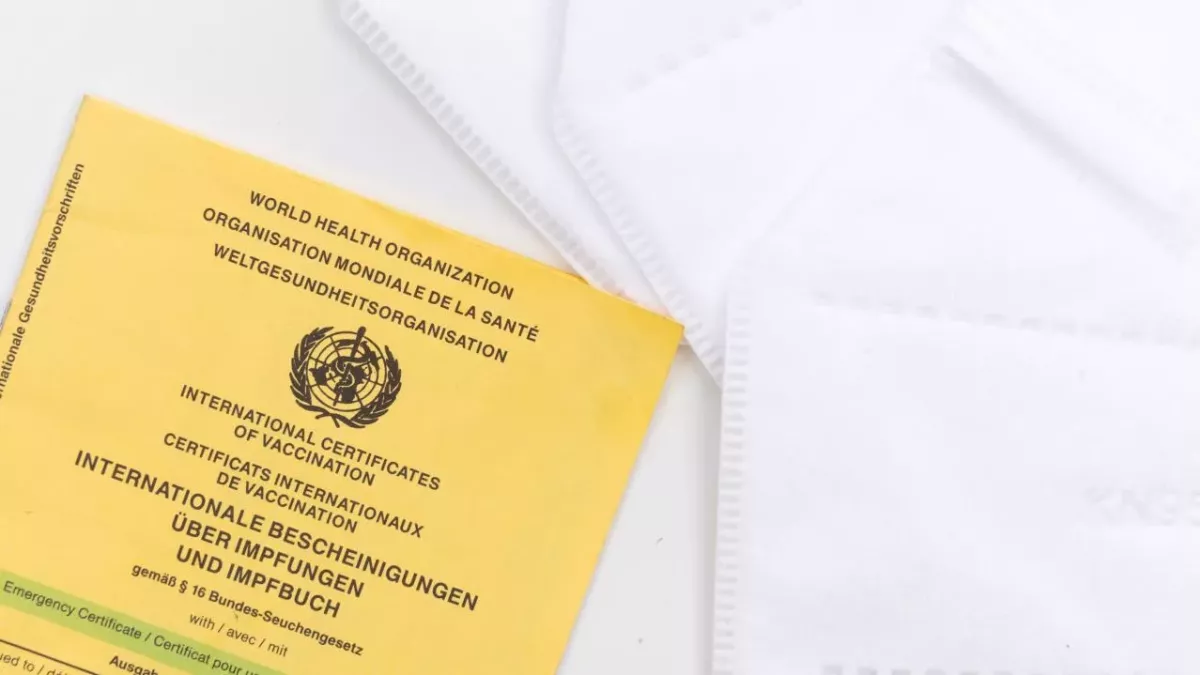 WHO doctor advises against the introduction of COVID vaccine passports