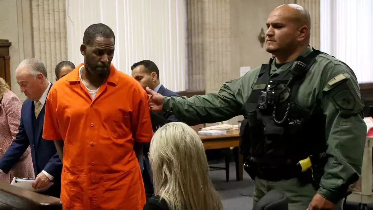 R Kelly trial: Former girlfriend says she was forced into having an abortion