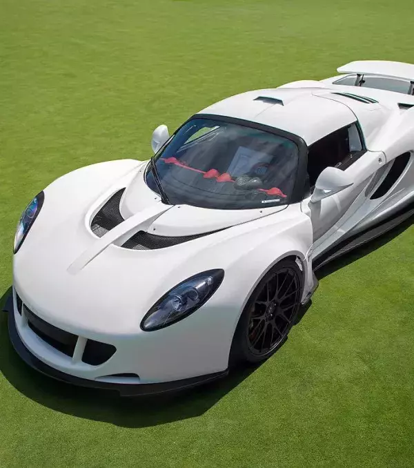 3. Hennesey GT Venom: 434 km/h