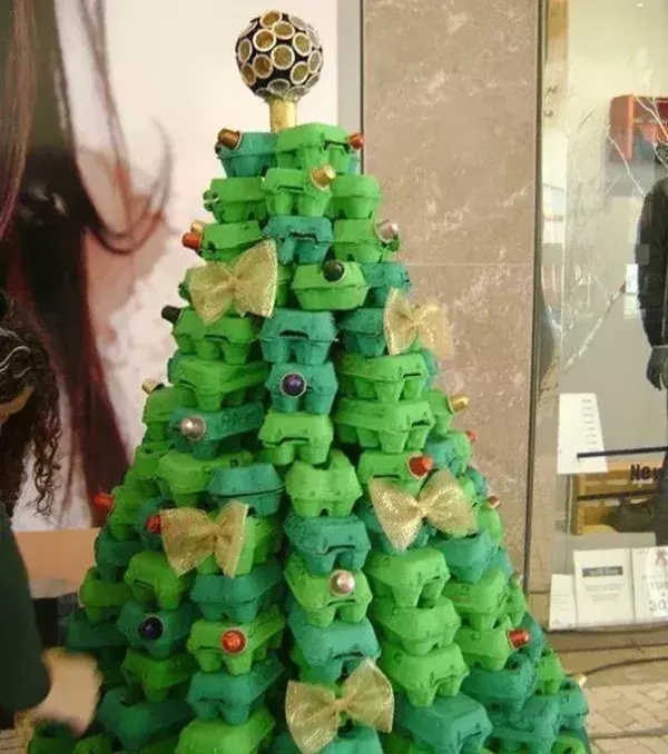 A Do-It-Yourself Christmas tree