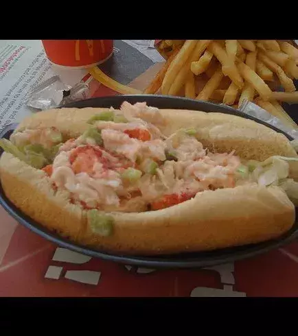 McLobster (Canada): a burger… with lobster