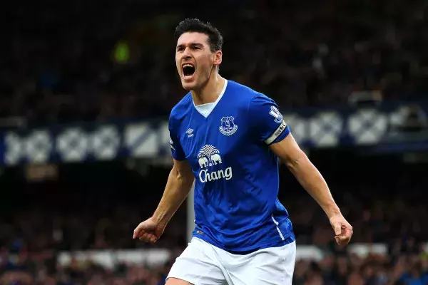 1. Gareth Barry – Aston Villa, Manchester City, Everton & West Brom – 121 Yellow Cards, 6 Red Cards
