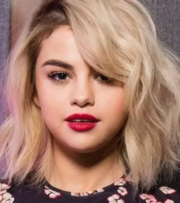 10. Selena Gomez: Wolves